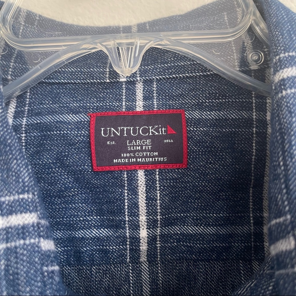 Untuckit Heather Checks Button Down Long Sleeve S… - image 5